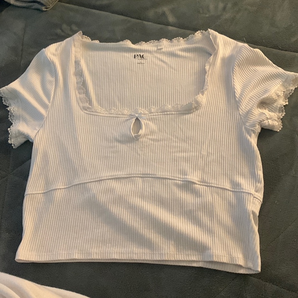 Pacsun white babydoll square neckline tee size large